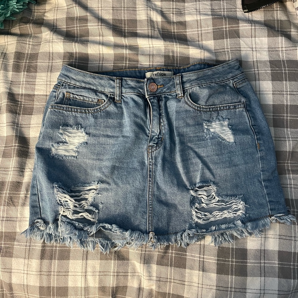 Ripped skirt